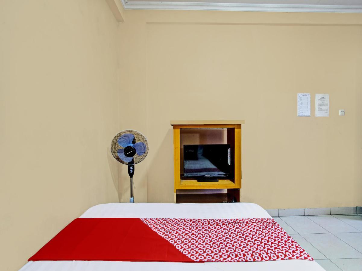 Oyo 92198 Kalegan 2 Guesthouse يوغياكارتا المظهر الخارجي الصورة